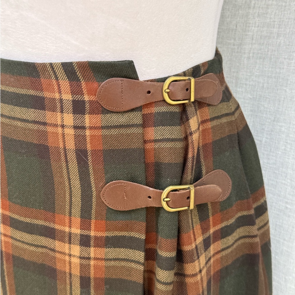 Lauren Ralph Lauren brown green plaid wrap skirt - Picture 4 of 9